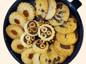 Assortiment de biscuits maison 350g – Deluxe Traiteur