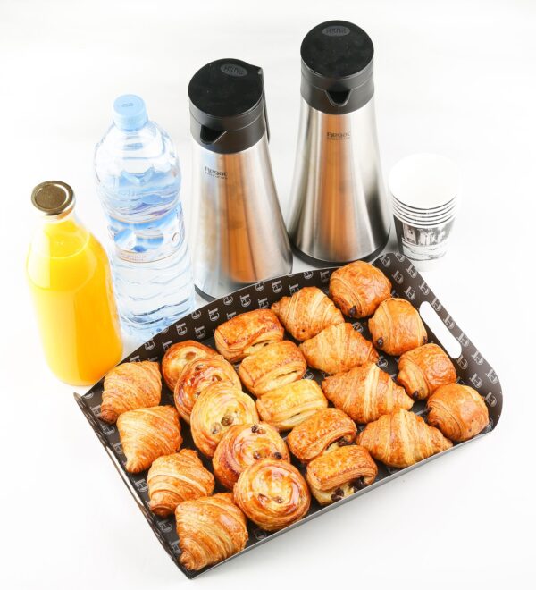 Pause Café Gourmande pour entreprise à Tunis avec café, thé, jus frais, eau minérale et viennoiseries artisanales