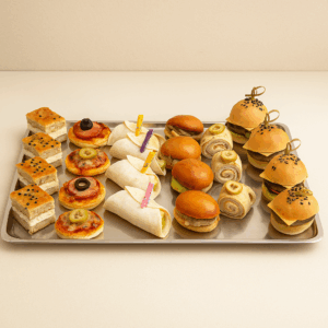 Plateau de bouchées salées maison – 22 pièces variées pour réception à Tunis